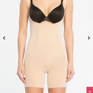 NEVER WORN OnCore Open-Bust Mid-Thigh Bodysuit